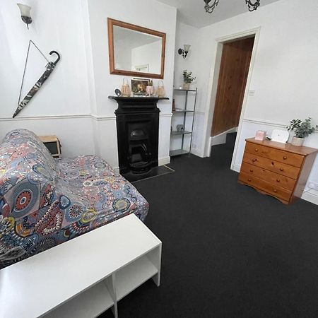 Cozy 3 Bedrooms Home Off Mill Road Sleep CBG Exteriér fotografie